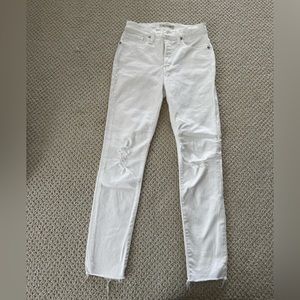 Madewell white jeans!